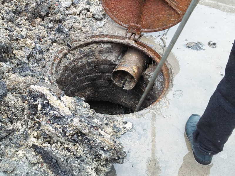南京鼓楼区抽化粪池 吸粪 抽污水 抽隔油池 随叫随