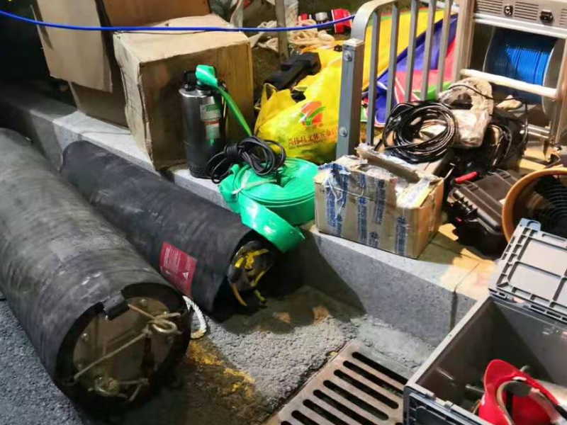 南京鼓楼区马桶疏通公司、小市街 西桥