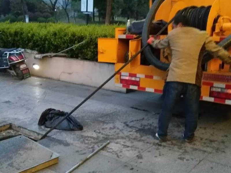 鼓楼专业低价疏通马桶,蹲坑,地漏,洗菜池 管道改装