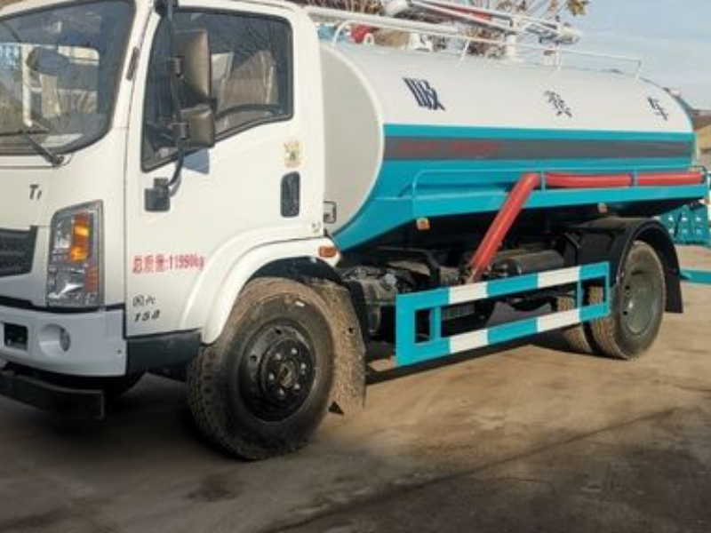 南京鼓楼区凤凰西街污水池清掏 格栅池清淤 污水井疏通清理