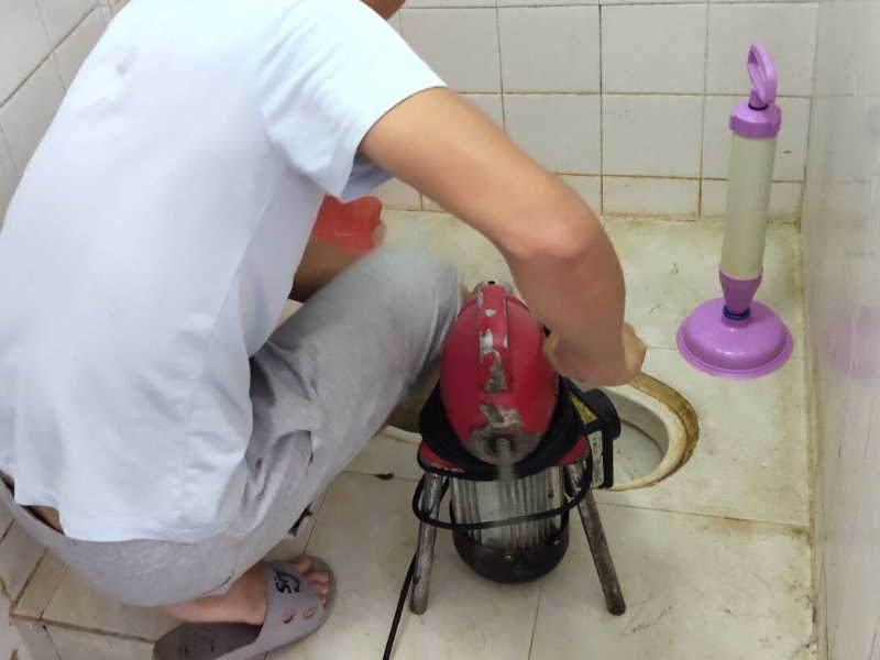 南京鼓楼疏通污水管，污水井，清理氧厌池